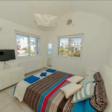 34 beach villa Paphos Exteriör bild