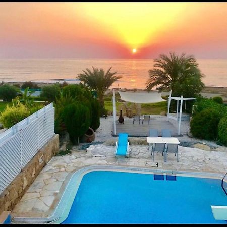 34 beach villa Paphos Exteriör bild
