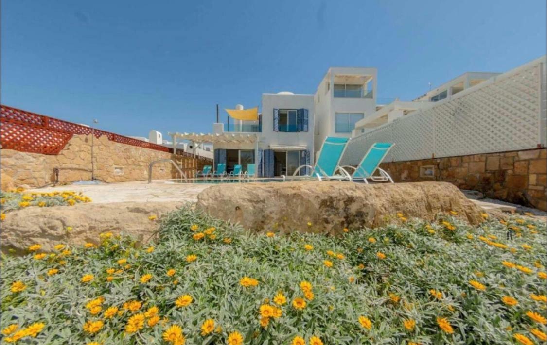 34 beach villa Paphos Exteriör bild
